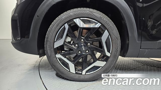 Kia Seltos из Кореи Encar