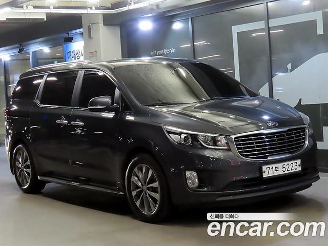 Kia Carnival из Кореи Encar