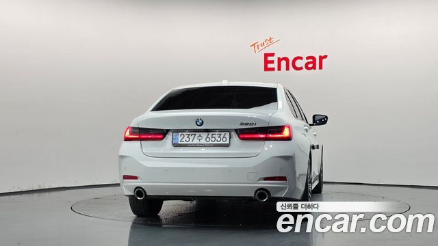 BMW 3-Series из Кореи Encar
