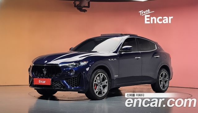 Maserati Levante 3.0 Diesel AWD GranSport — пробег 70 034 км — фото 1 из 5