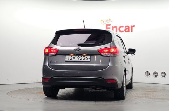 Kia Carens 2.0 LPi Luxury — пробег 174 384 км — фото 4 из 5