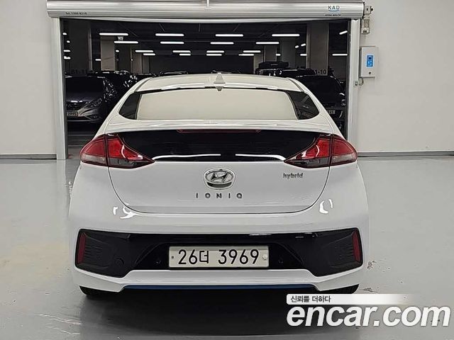 Hyundai Ioniq I — пробег 77 124 км — фото 3 из 5