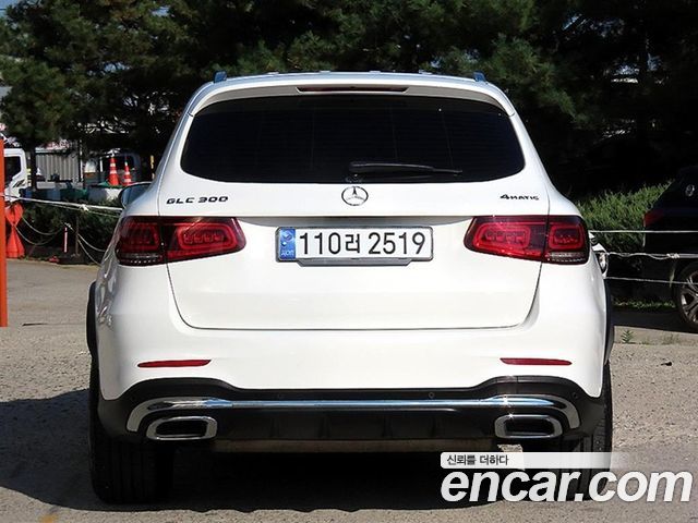 Mercedes-Benz GLC-Class GLC300 4MATIC — пробег 74 578 км — фото 4 из 5