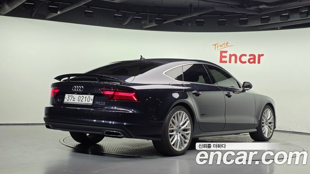Audi A7 50 TDI Quattro Premium 4G — пробег 176 107 км — фото 2 из 5