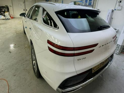 Genesis GV70 2.5T Gasoline AWD — пробег 18 500 км — фото 3 из 5