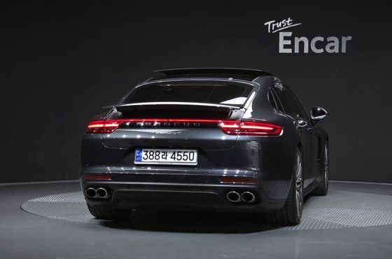Porsche Panamera 3.0 AWD — пробег 34 147 км — фото 4 из 5