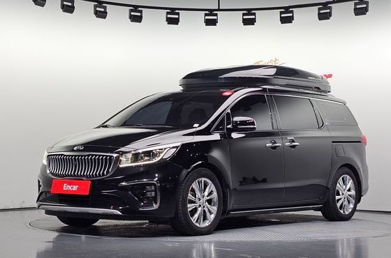 Kia Carnival 9-Seater Noblesse Special — пробег 152 653 км — фото 1 из 5