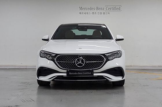 Mercedes-Benz E-Class E200 AMG Line — пробег 3 378 км — фото 3 из 5