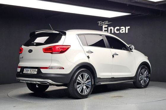 Kia Sportage Diesel 2WD Prestige — пробег 168 246 км — фото 2 из 5