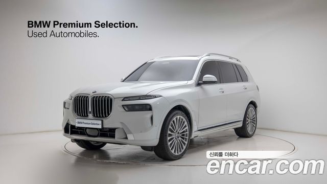 BMW X7 xDrive 40i Design Pure Excellence 7-Seater — пробег 6 982 км — фото 1 из 5