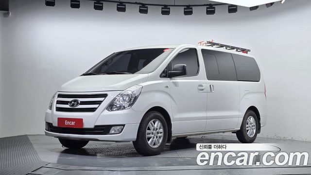 Hyundai Starex 5-Seater VAN Smart — пробег 265 313 км — фото 1 из 5