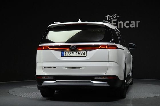 Kia Carnival Diesel 9-Seater Signature — пробег 174 082 км — фото 4 из 5