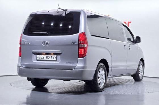 Hyundai Starex 5-Seater VAN Smart — пробег 102 875 км — фото 2 из 5