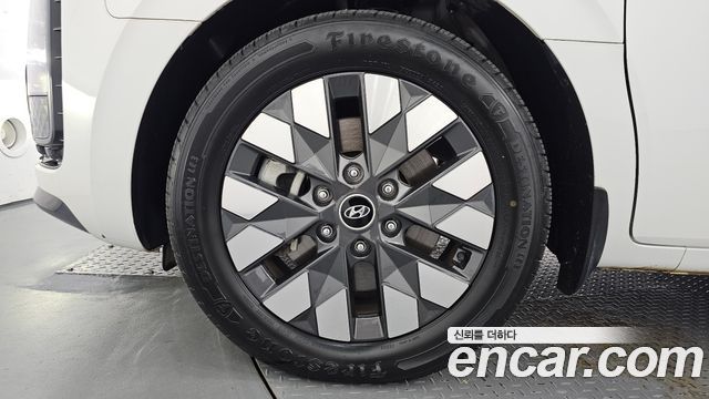 Hyundai Staria из Кореи Encar