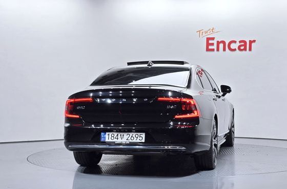 Volvo S90 B6 AWD Ultimate Bright — пробег 66 374 км — фото 4 из 5