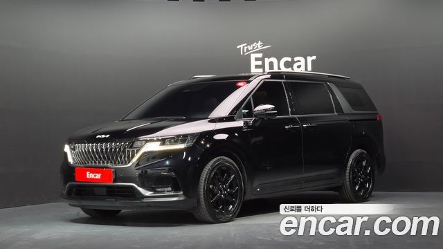 Kia Carnival Gasoline 7-Seater Signature — пробег 91 662 км — фото 1 из 5