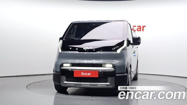 Kia PV5 Passenger 5 Seater Plus — пробег 8 074 км — фото 3 из 5