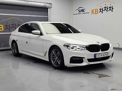 BMW 5-Series 520d xDrive M Sport Package Plus — пробег 129 847 км — фото 4 из 5