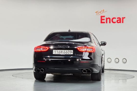 Maserati Quattroporte 3.0 V6 — пробег 82 344 км — фото 4 из 5