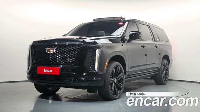 Cadillac Escalade 6.2 ESV ESV Sports Platinum — пробег 6 714 км — фото 1 из 5