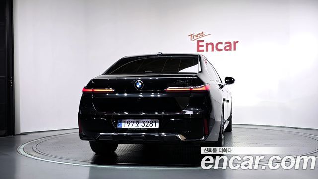 BMW 7-Series из Кореи Encar