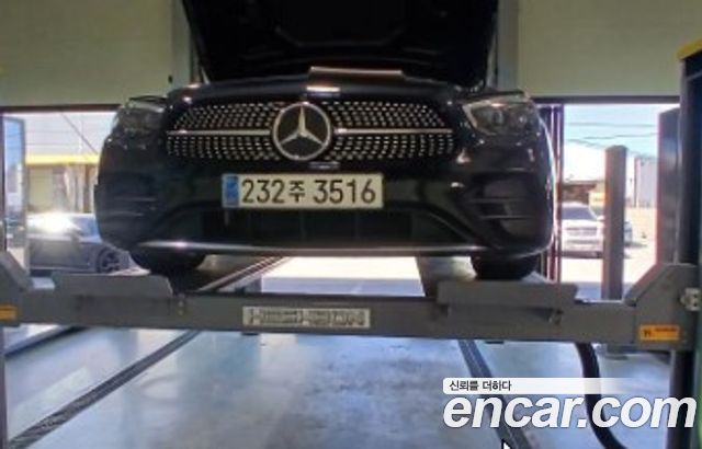 Mercedes-Benz E-Class из Кореи Encar