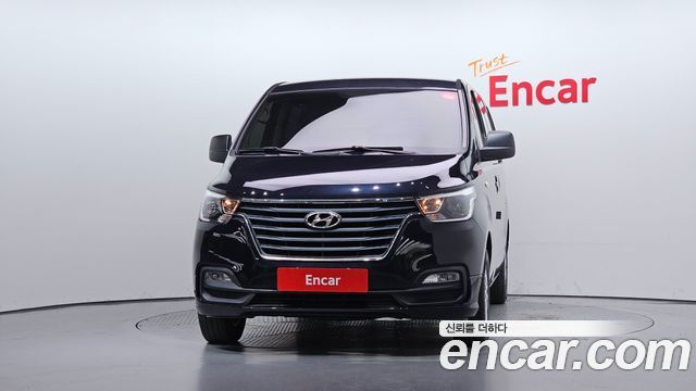 Hyundai Starex Van 5-Seater Smart — пробег 114 385 км — фото 3 из 5