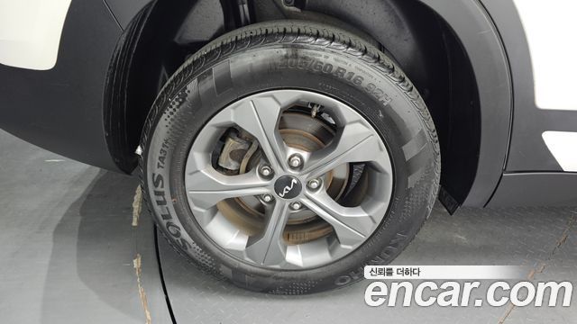 Kia Seltos из Кореи Encar