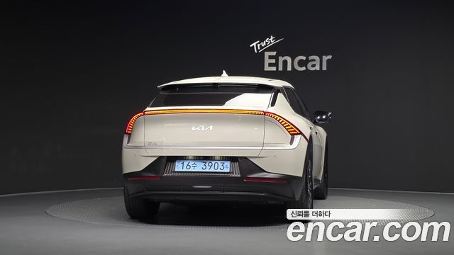 Kia EV6 из Кореи Encar