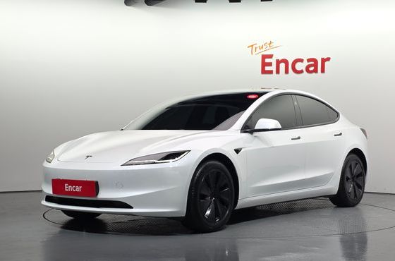 Tesla Model 3 RWD — пробег 9 907 км — фото 1 из 5