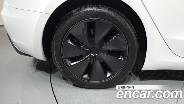Tesla Model 3 RWD — пробег 9 907 км — фото 5 из 5