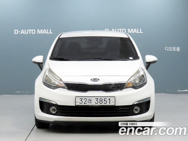 Kia pride 4DR 1.6 GDI Luxury — пробег 95 028 км — фото 3 из 5