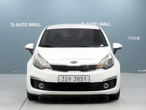 Kia pride 4DR 1.6 GDI Luxury — пробег 95 028 км — фото 3 из 5