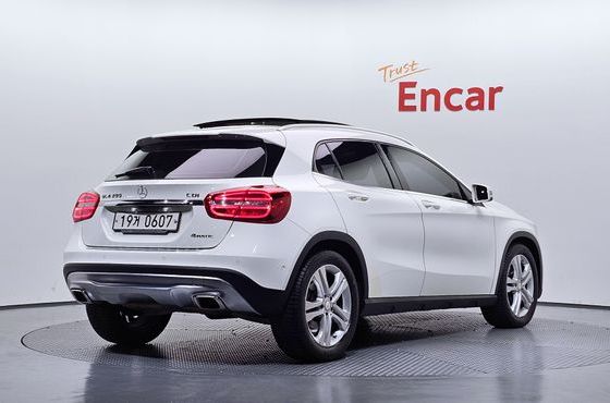 Mercedes-Benz GLA-Class GLA200 CDI 4MATIC — пробег 53 291 км — фото 2 из 5