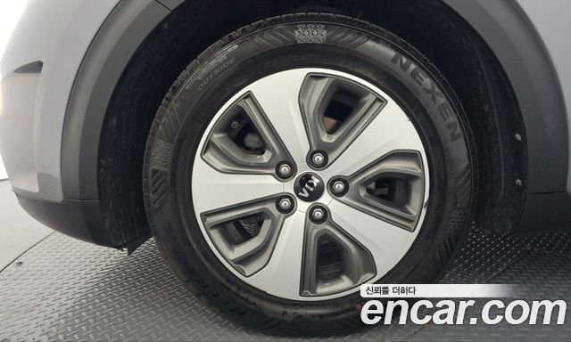 Kia Niro из Кореи Encar
